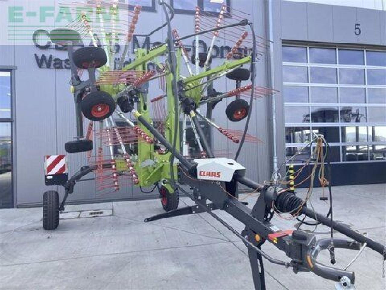 CLAAS liner 2700 trend - Obracač sena: obrázok 4 CLAAS liner 2700 trend - Obracač sena: obrázok 4