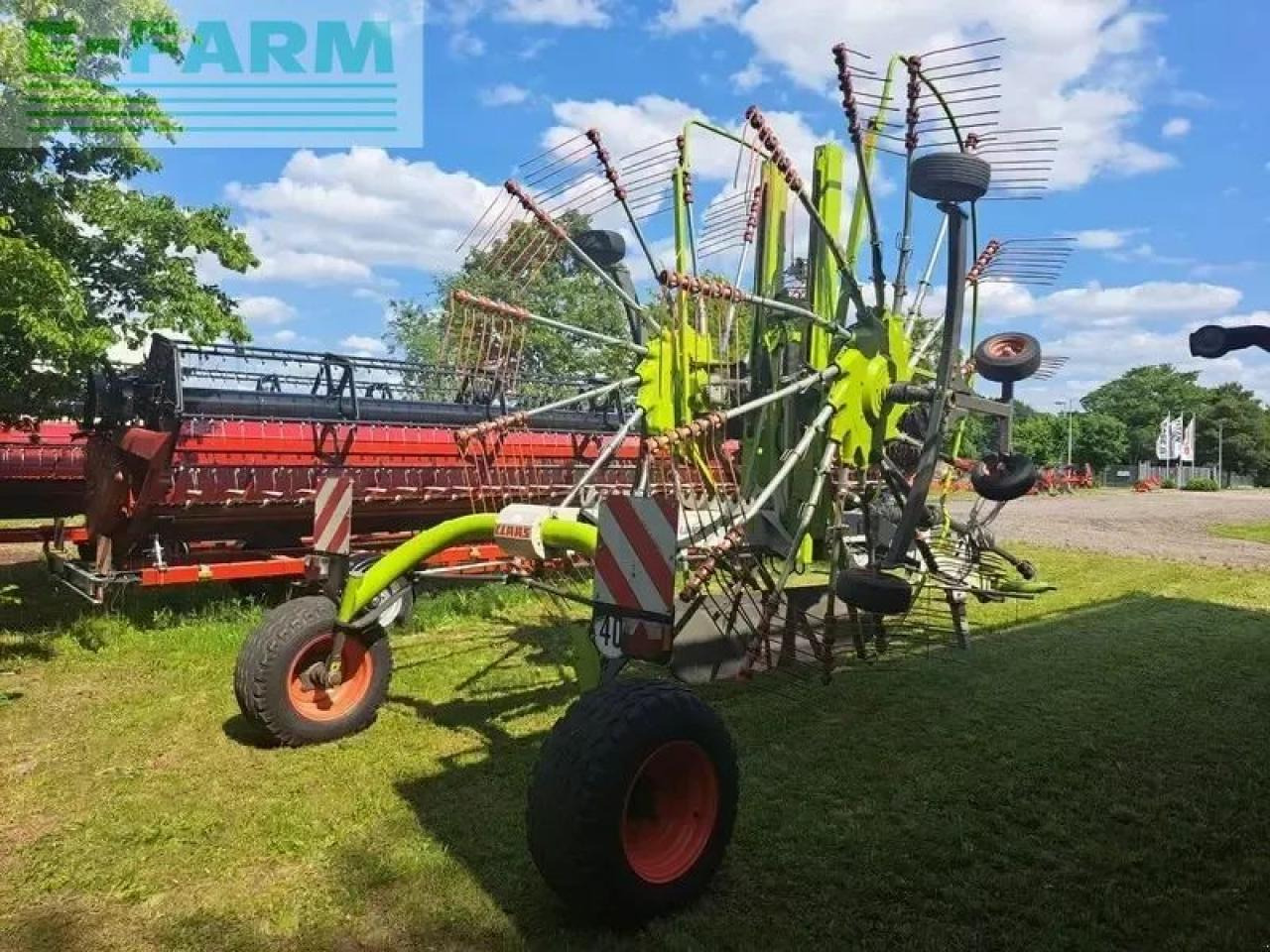 CLAAS liner 2900 - Obracač sena: obrázok 2 CLAAS liner 2900 - Obracač sena: obrázok 2