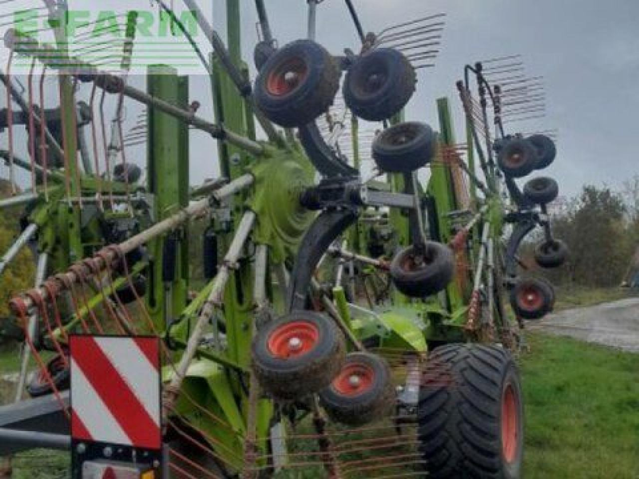 CLAAS liner 4800 business hhv - Obracač sena: obrázok 4 CLAAS liner 4800 business hhv - Obracač sena: obrázok 4