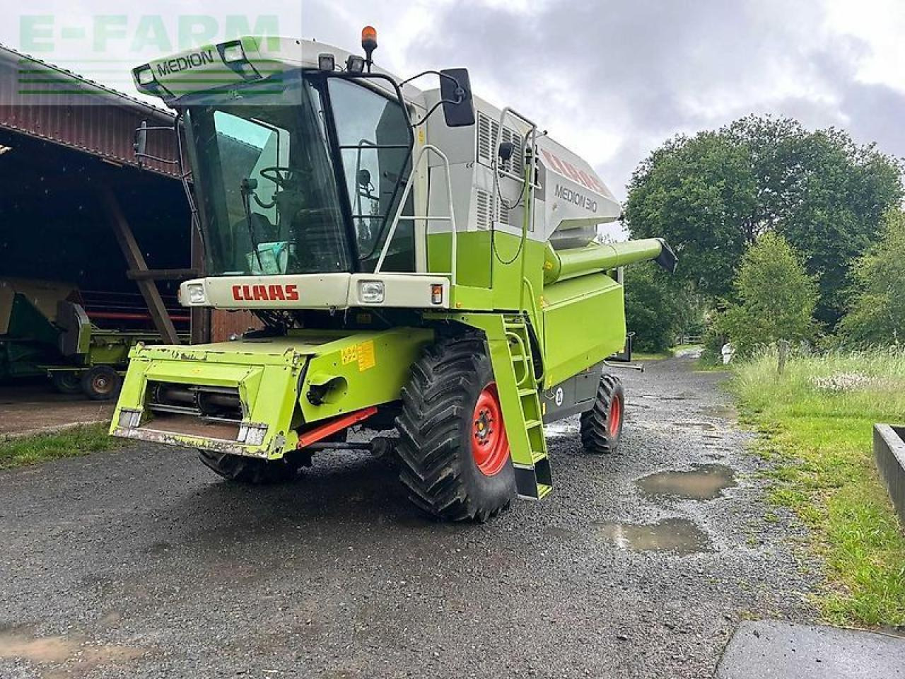 CLAAS medion 310 - Obilný kombajn: obrázok 3 CLAAS medion 310 - Obilný kombajn: obrázok 3