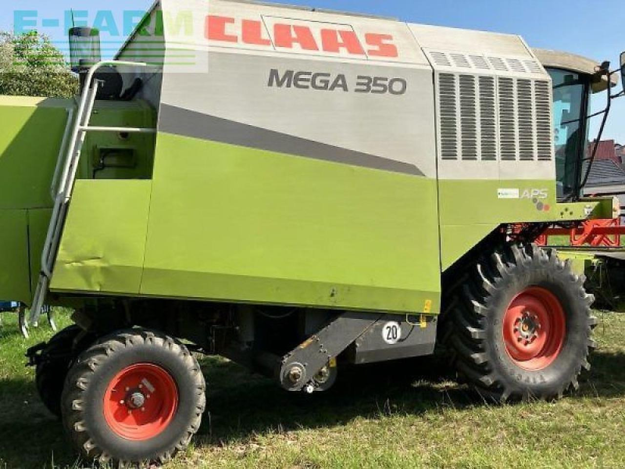 CLAAS mega 350 - Obilný kombajn: obrázok 2 CLAAS mega 350 - Obilný kombajn: obrázok 2