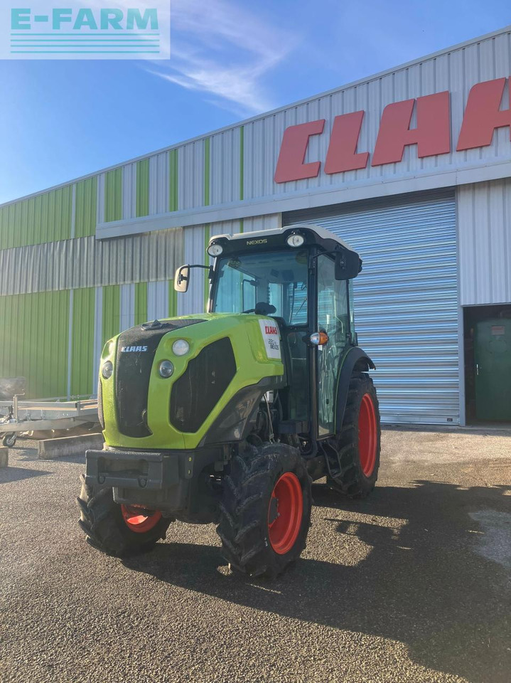 CLAAS nexos 220 ve cabine 4rm - Traktor: obrázok 5 CLAAS nexos 220 ve cabine 4rm - Traktor: obrázok 5