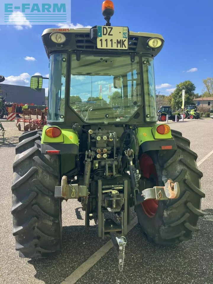 CLAAS nexos 230 f - Traktor: obrázok 3 CLAAS nexos 230 f - Traktor: obrázok 3