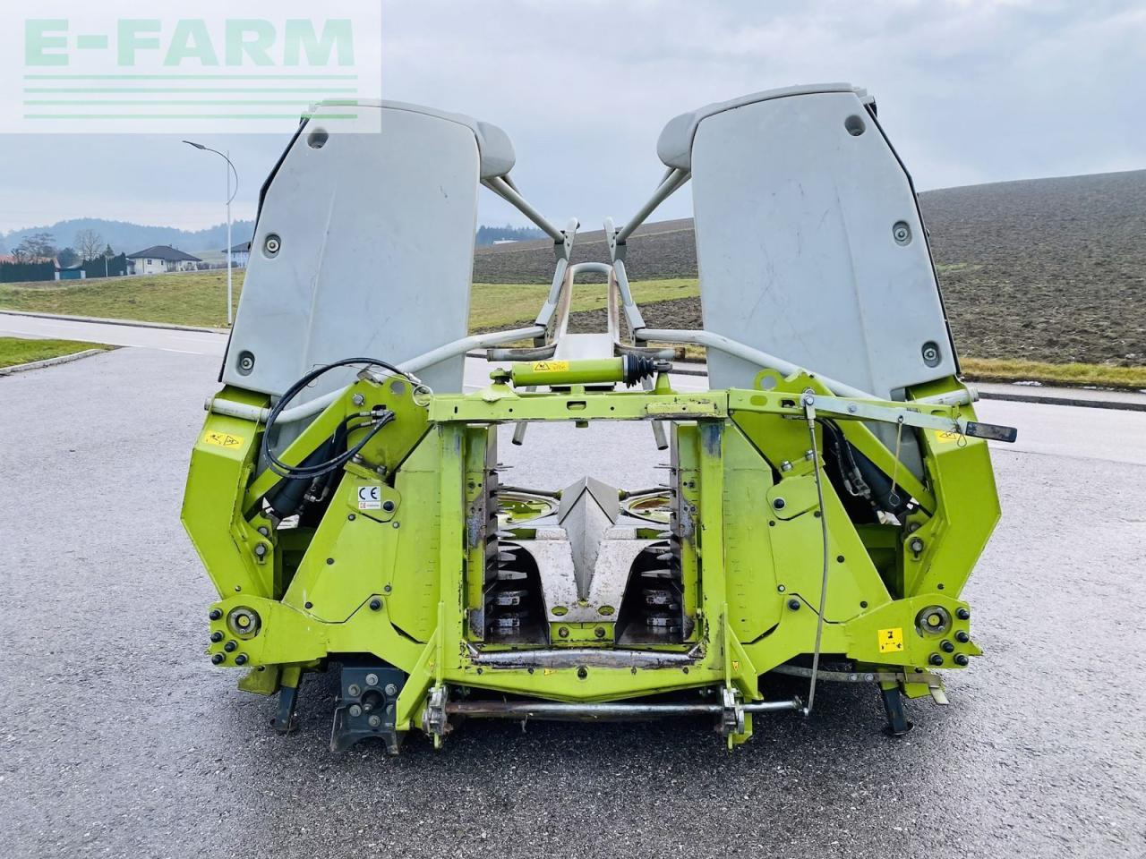 Příslušenstvo pro řezačky CLAAS orbis 600 - gebrauchtes maisgebiss / maisvorsatz: obrázok 10 Příslušenstvo pro řezačky CLAAS orbis 600 - gebrauchtes maisgebiss / maisvorsatz: obrázok 10