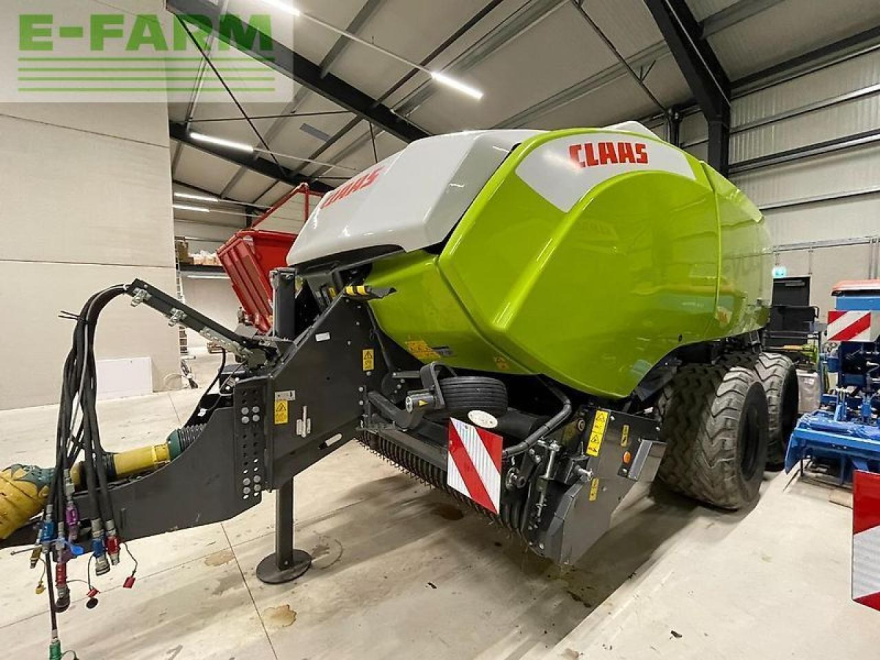 CLAAS quadrant 4200 evolution fine cut - Lis na hranaté balíky: obrázok 5 CLAAS quadrant 4200 evolution fine cut - Lis na hranaté balíky: obrázok 5