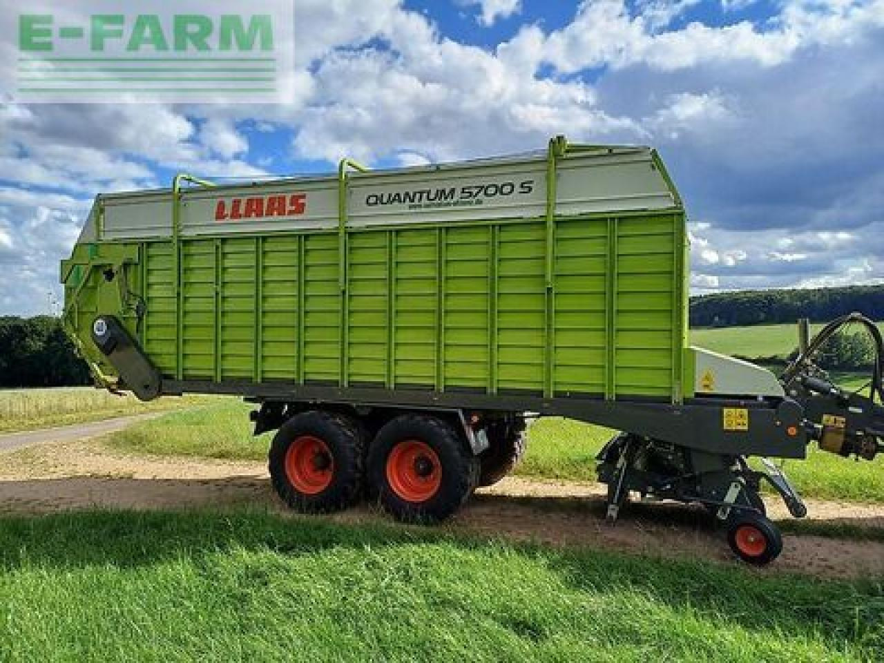 CLAAS quantum 5700s - Poľnohospodársky sklápěcí príves: obrázok 2 CLAAS quantum 5700s - Poľnohospodársky sklápěcí príves: obrázok 2