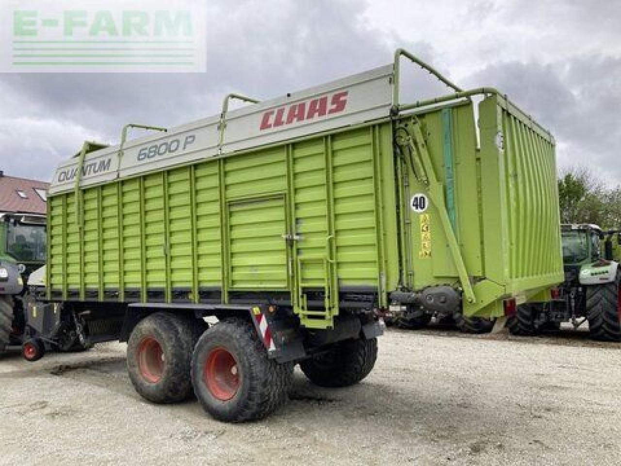 CLAAS quantum 6800 p - Poľnohospodársky sklápěcí príves: obrázok 3 CLAAS quantum 6800 p - Poľnohospodársky sklápěcí príves: obrázok 3