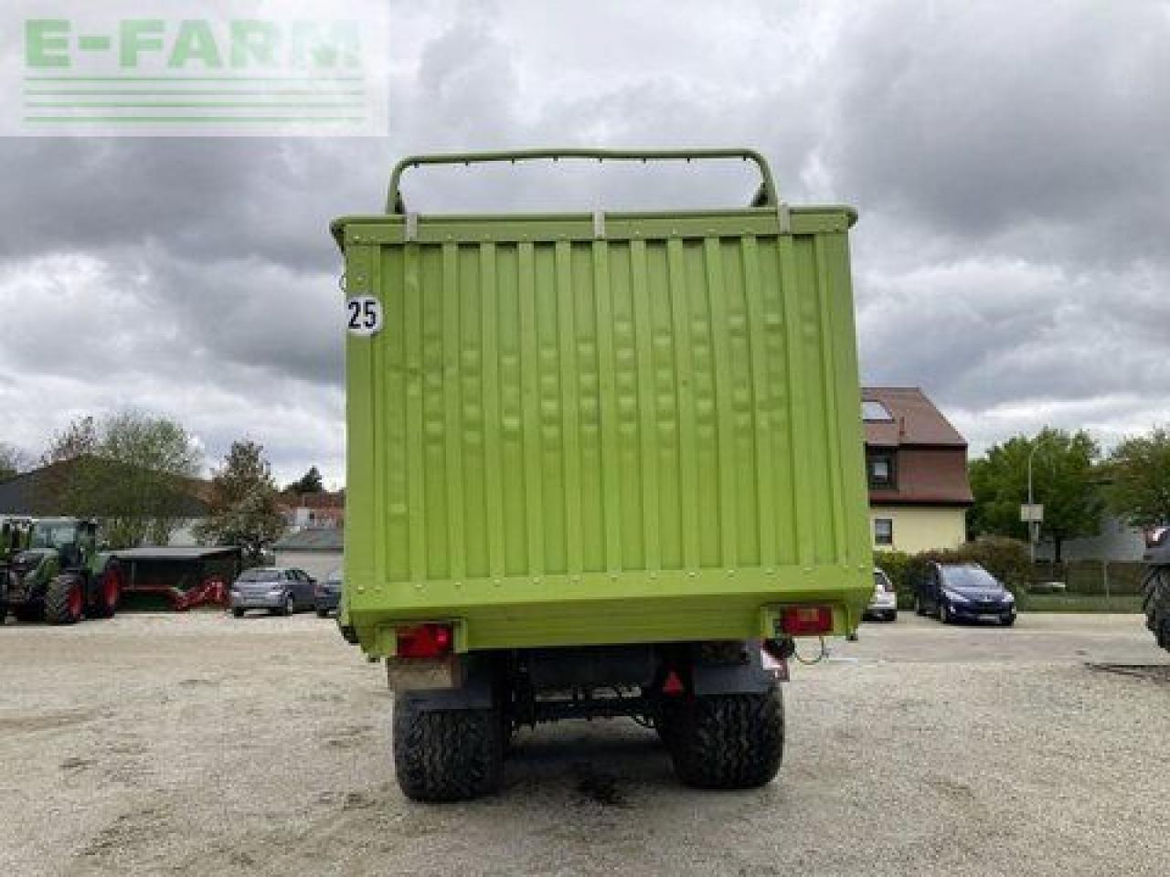 CLAAS quantum 6800 p - Poľnohospodársky sklápěcí príves: obrázok 4 CLAAS quantum 6800 p - Poľnohospodársky sklápěcí príves: obrázok 4