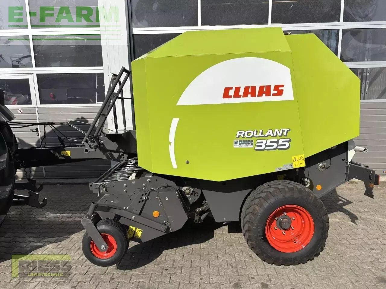 CLAAS rollant 355 roto cut - Lis na hranaté balíky: obrázok 1 CLAAS rollant 355 roto cut - Lis na hranaté balíky: obrázok 1