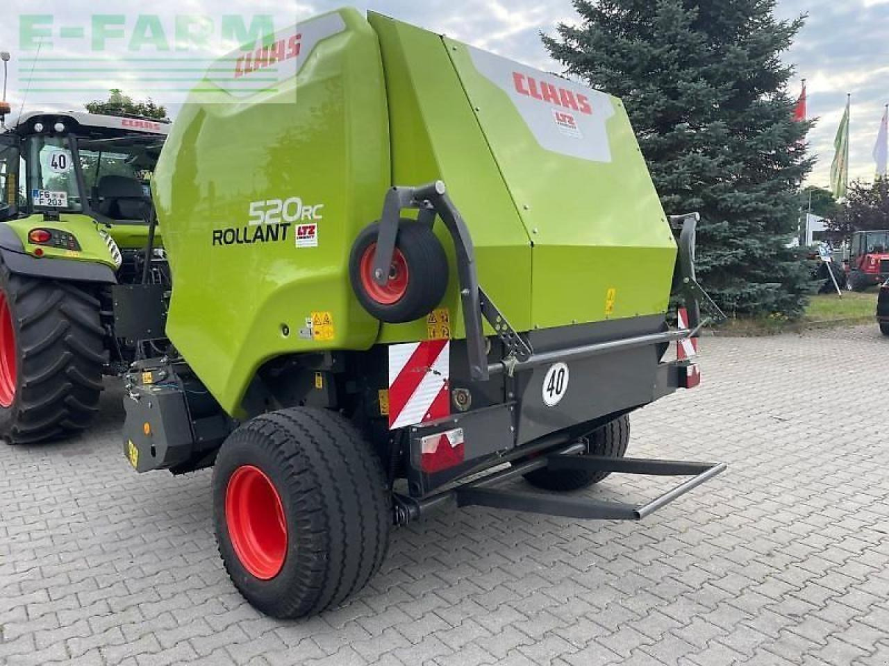 CLAAS rollant 520 rc - Lis na hranaté balíky: obrázok 4 CLAAS rollant 520 rc - Lis na hranaté balíky: obrázok 4