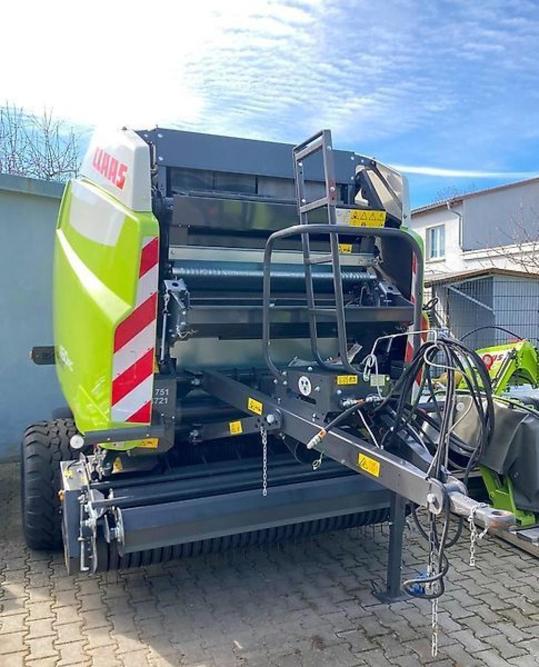 CLAAS variant 460 rc pro - variable rundballenpresse - Lis na hranaté balíky: obrázok 4 CLAAS variant 460 rc pro - variable rundballenpresse - Lis na hranaté balíky: obrázok 4