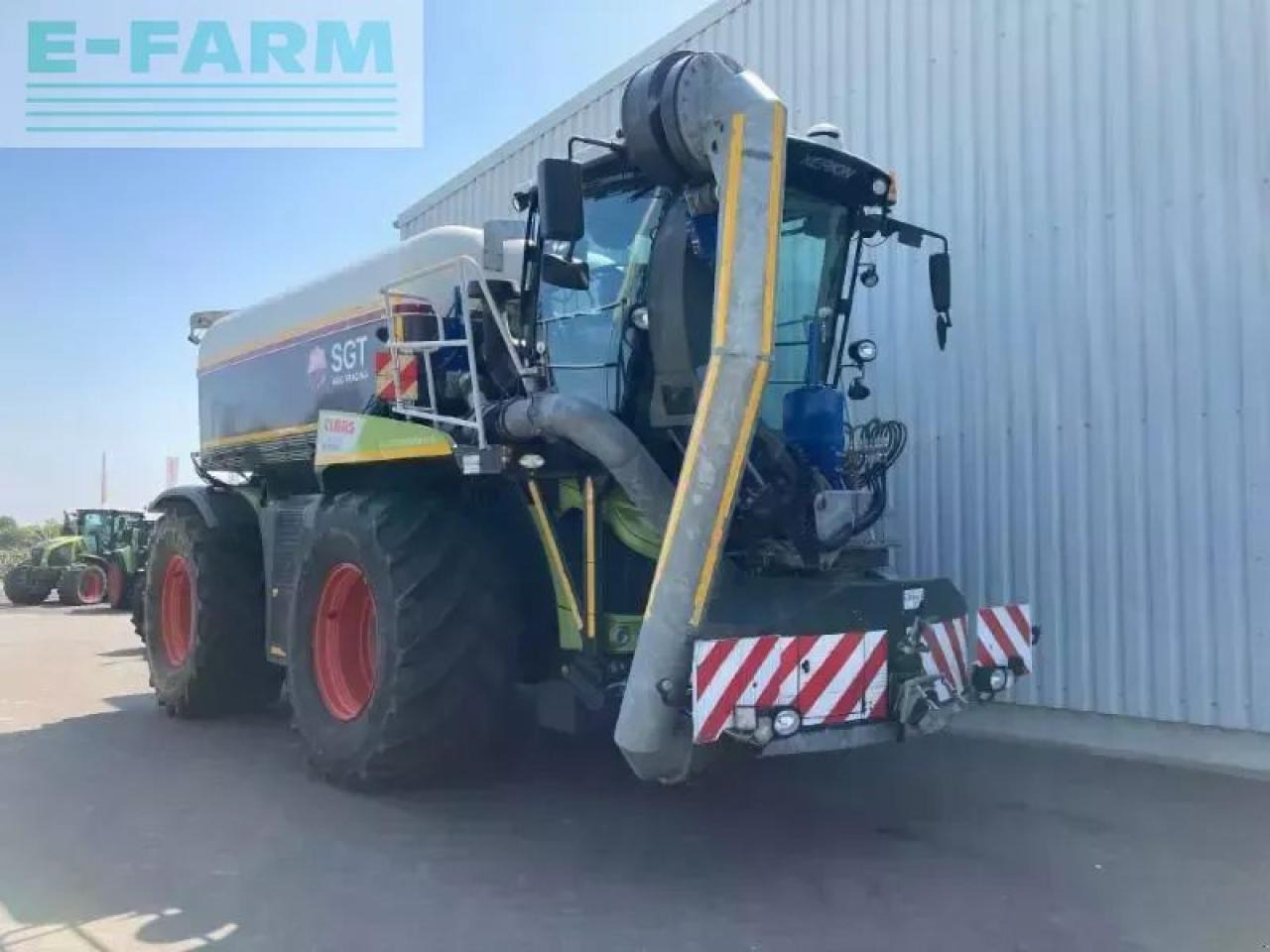 CLAAS xerion 4000 saddle trac SADDLE TRAC - Traktor: obrázok 3 CLAAS xerion 4000 saddle trac SADDLE TRAC - Traktor: obrázok 3