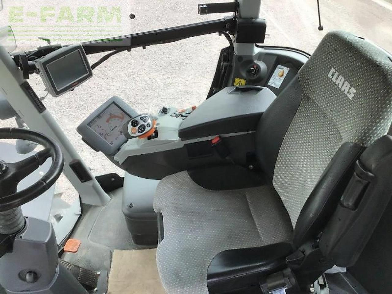 Traktor CLAAS xerion 4000 trac vc TRAC VC: obrázok 7 Traktor CLAAS xerion 4000 trac vc TRAC VC: obrázok 7