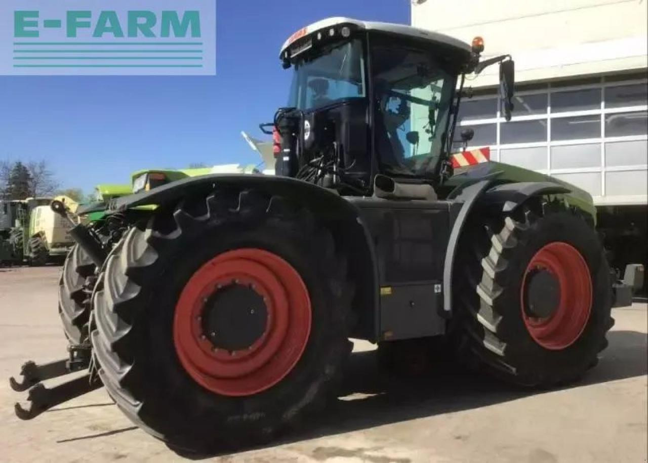 CLAAS xerion 4200 trac vc TRAC VC - Traktor: obrázok 3 CLAAS xerion 4200 trac vc TRAC VC - Traktor: obrázok 3