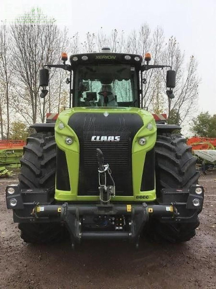 CLAAS xerion 4200 trac vc TRAC VC - Traktor: obrázok 3 CLAAS xerion 4200 trac vc TRAC VC - Traktor: obrázok 3