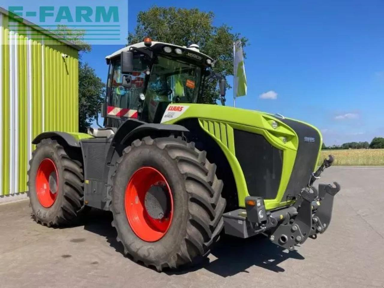 CLAAS xerion 5000 trac vc TRAC VC - Traktor: obrázok 3 CLAAS xerion 5000 trac vc TRAC VC - Traktor: obrázok 3