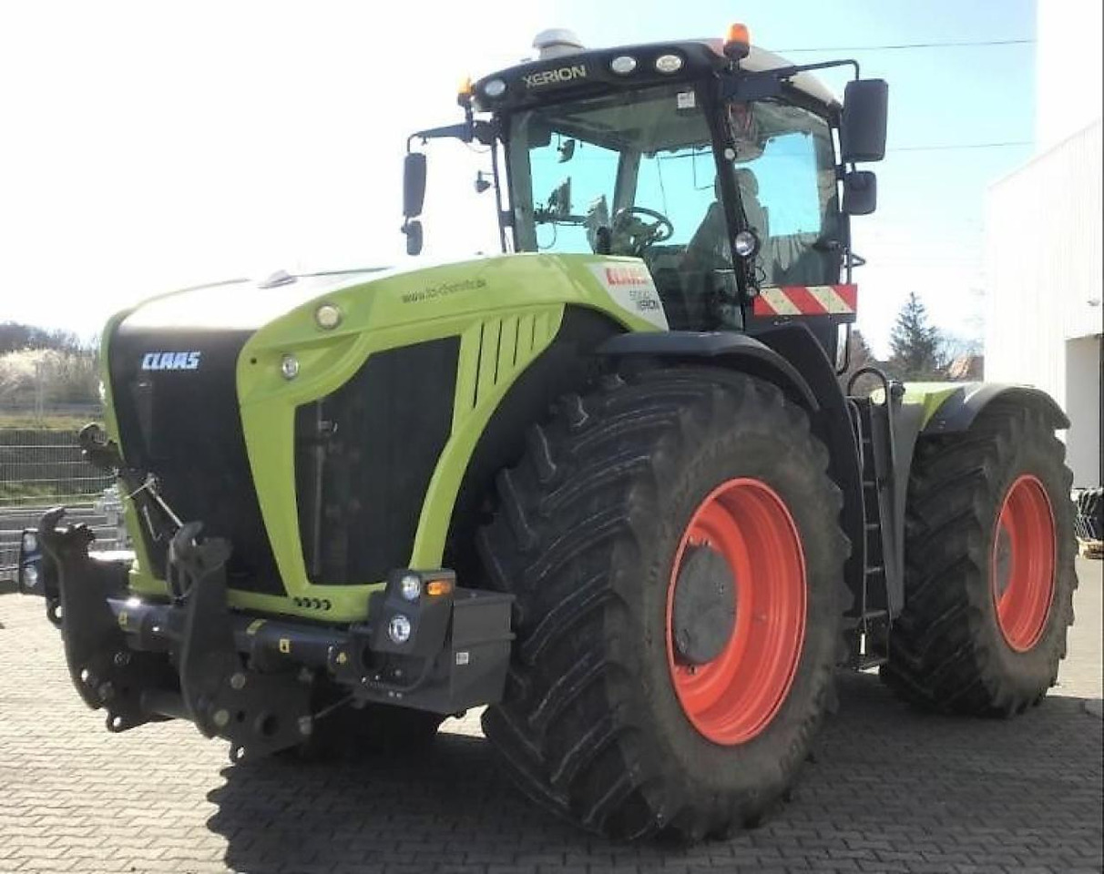 CLAAS xerion 5000 vc - Traktor: obrázok 1 CLAAS xerion 5000 vc - Traktor: obrázok 1