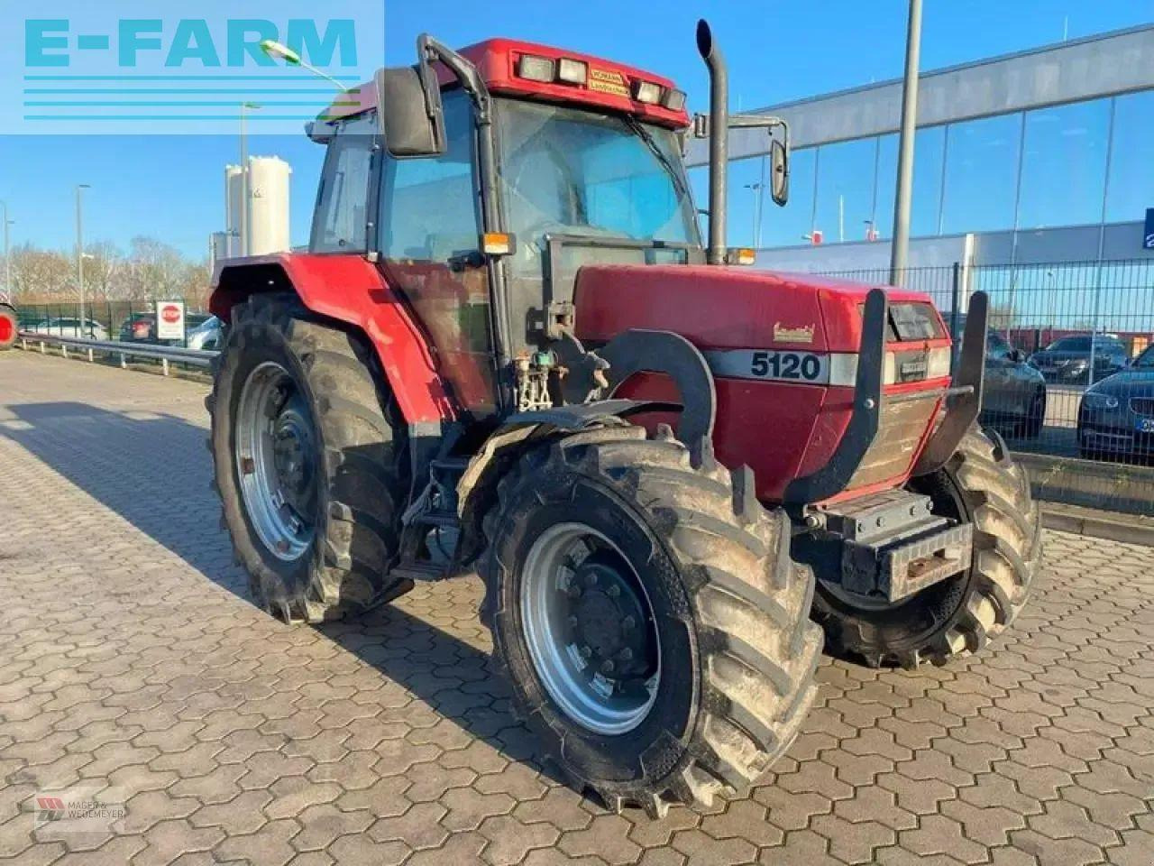 Case-IH 5120 - Traktor: obrázok 2 Case-IH 5120 - Traktor: obrázok 2