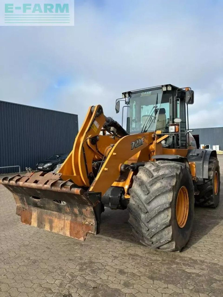 Case-IH 721 f 721 f - Mini rýpadlo: obrázok 5 Case-IH 721 f 721 f - Mini rýpadlo: obrázok 5