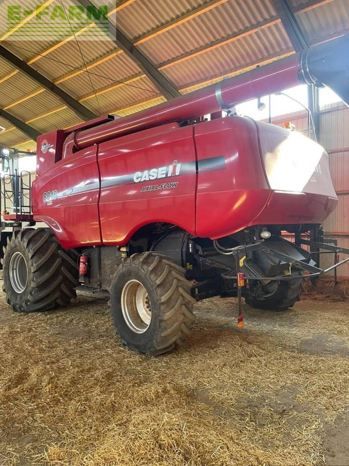 Case-IH 8010 - Obilný kombajn: obrázok 4 Case-IH 8010 - Obilný kombajn: obrázok 4