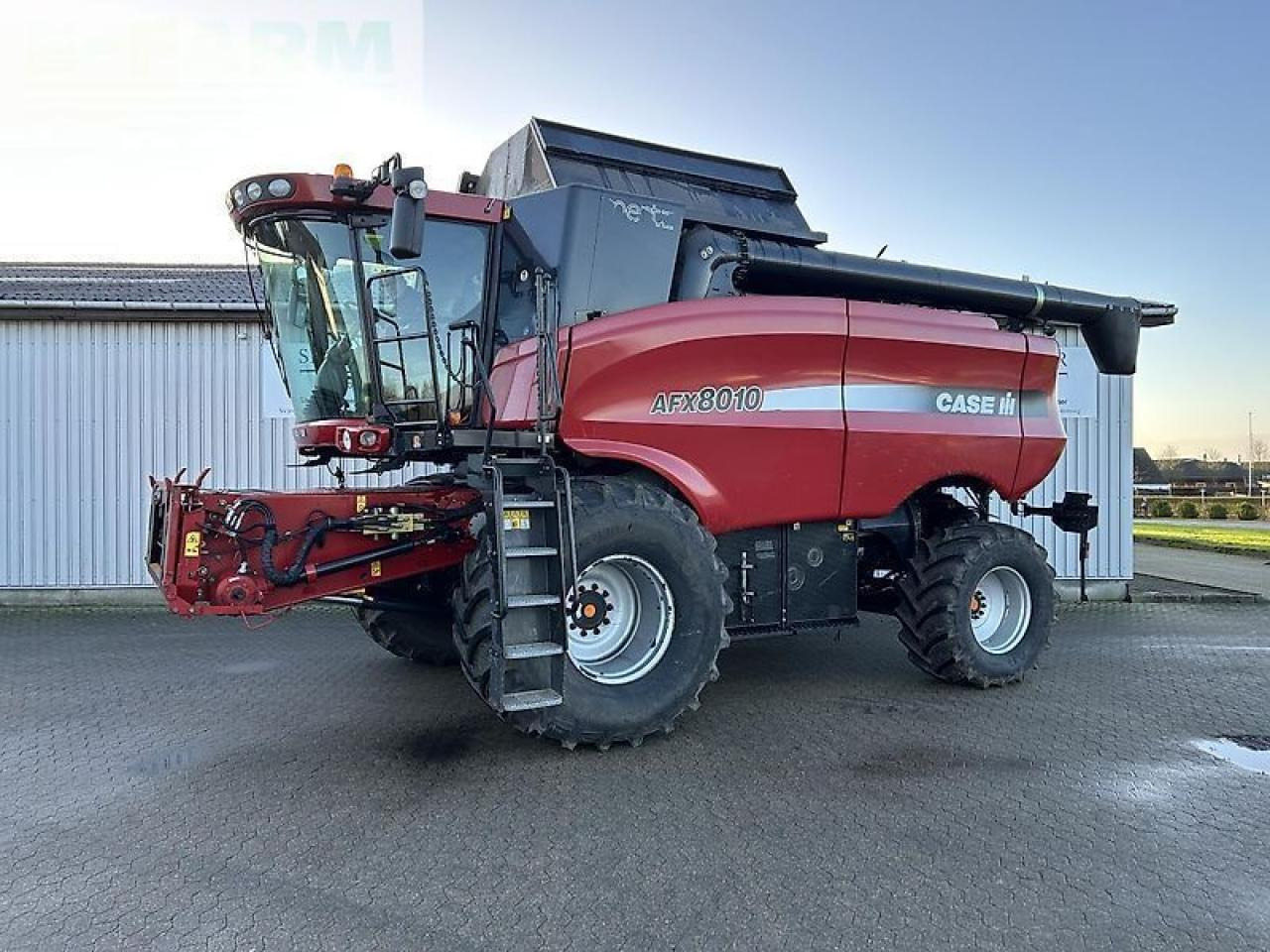 Case-IH 8010 mejetærsker - Obilný kombajn: obrázok 1 Case-IH 8010 mejetærsker - Obilný kombajn: obrázok 1
