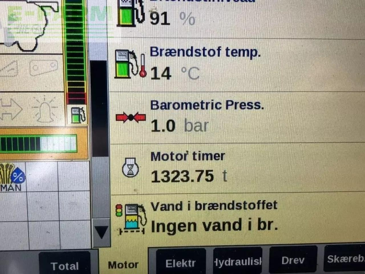 Obilný kombajn Case-IH axial 8240: obrázok 15 Obilný kombajn Case-IH axial 8240: obrázok 15