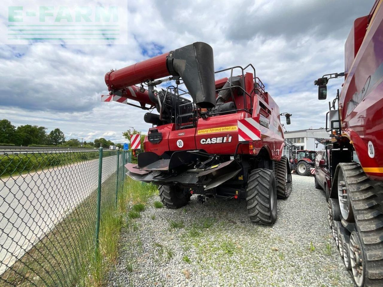 Case-IH axial flow 8240 - Obilný kombajn: obrázok 5 Case-IH axial flow 8240 - Obilný kombajn: obrázok 5