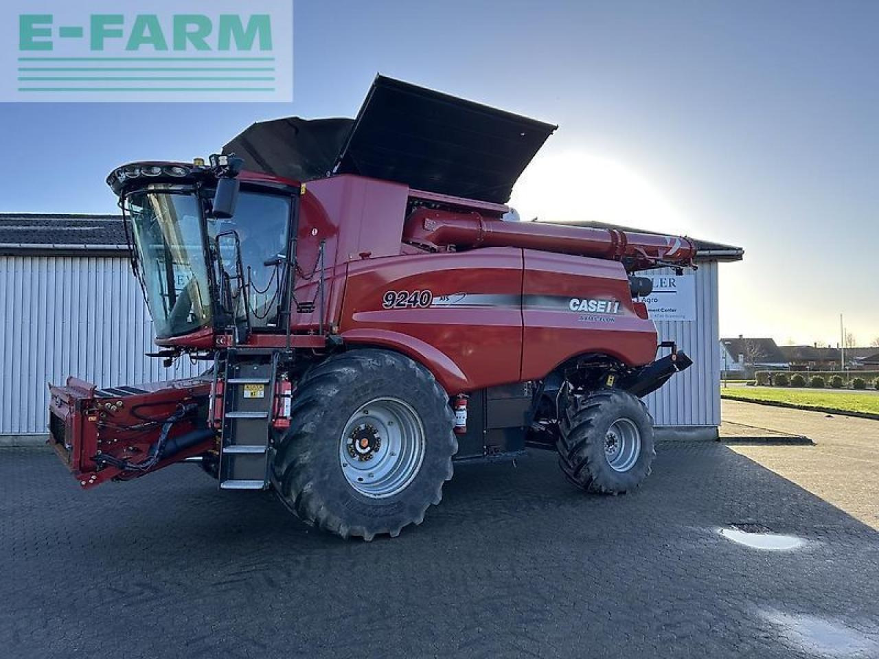 Case-IH axial flow 9240 - Obilný kombajn: obrázok 1 Case-IH axial flow 9240 - Obilný kombajn: obrázok 1