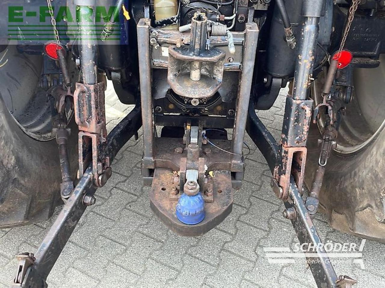 Case-IH cvx 130 - Traktor: obrázok 5 Case-IH cvx 130 - Traktor: obrázok 5