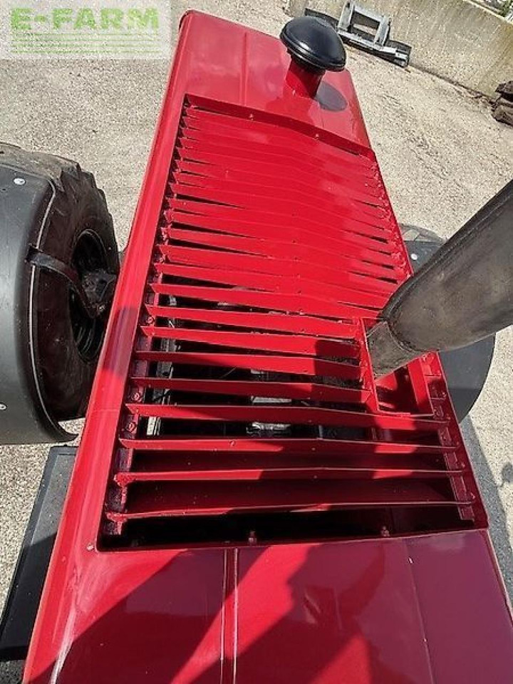 Case-IH ih 1255 xl - Traktor: obrázok 3 Case-IH ih 1255 xl - Traktor: obrázok 3