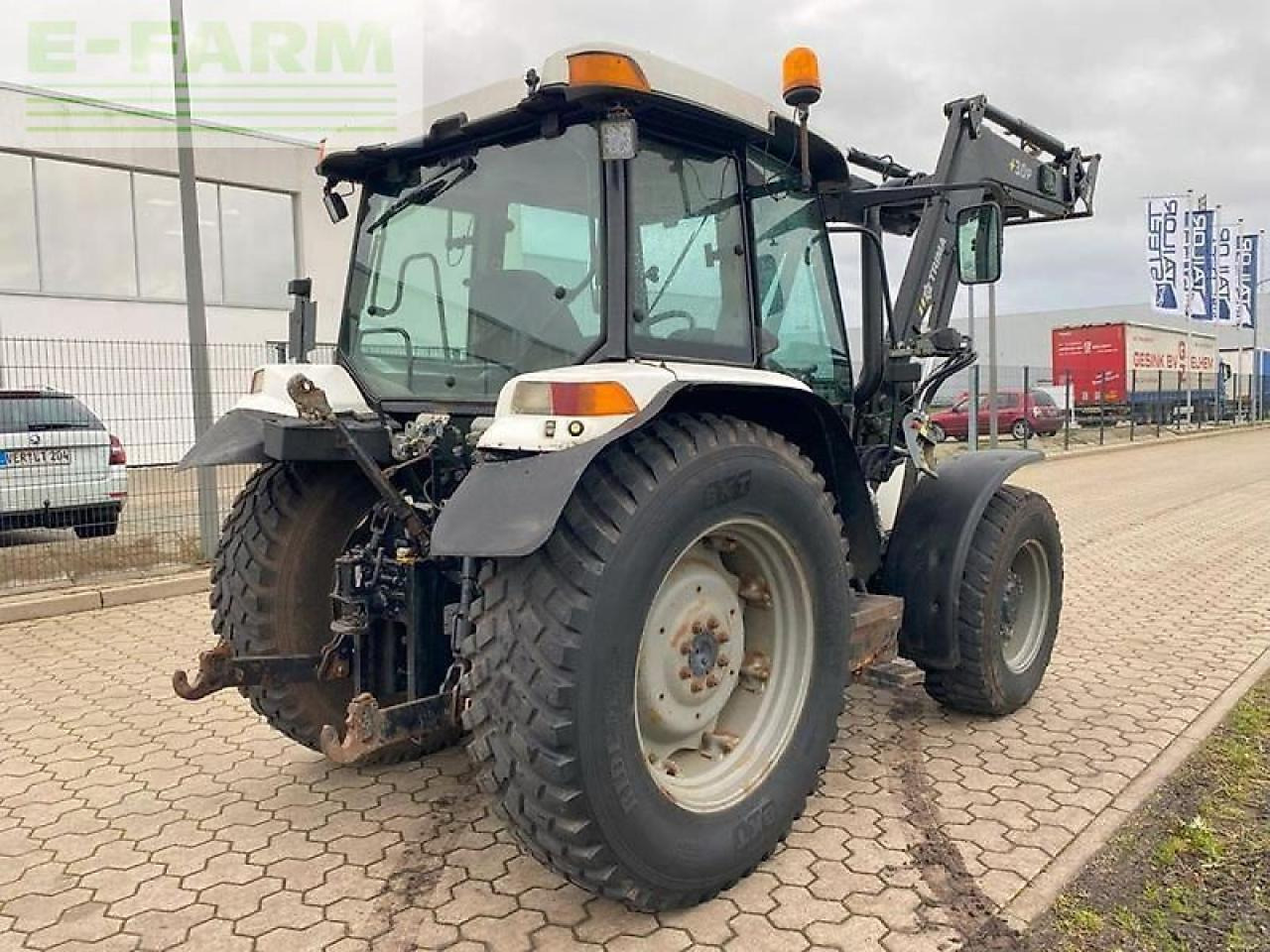 Case-IH jx 1090u - Traktor: obrázok 4 Case-IH jx 1090u - Traktor: obrázok 4