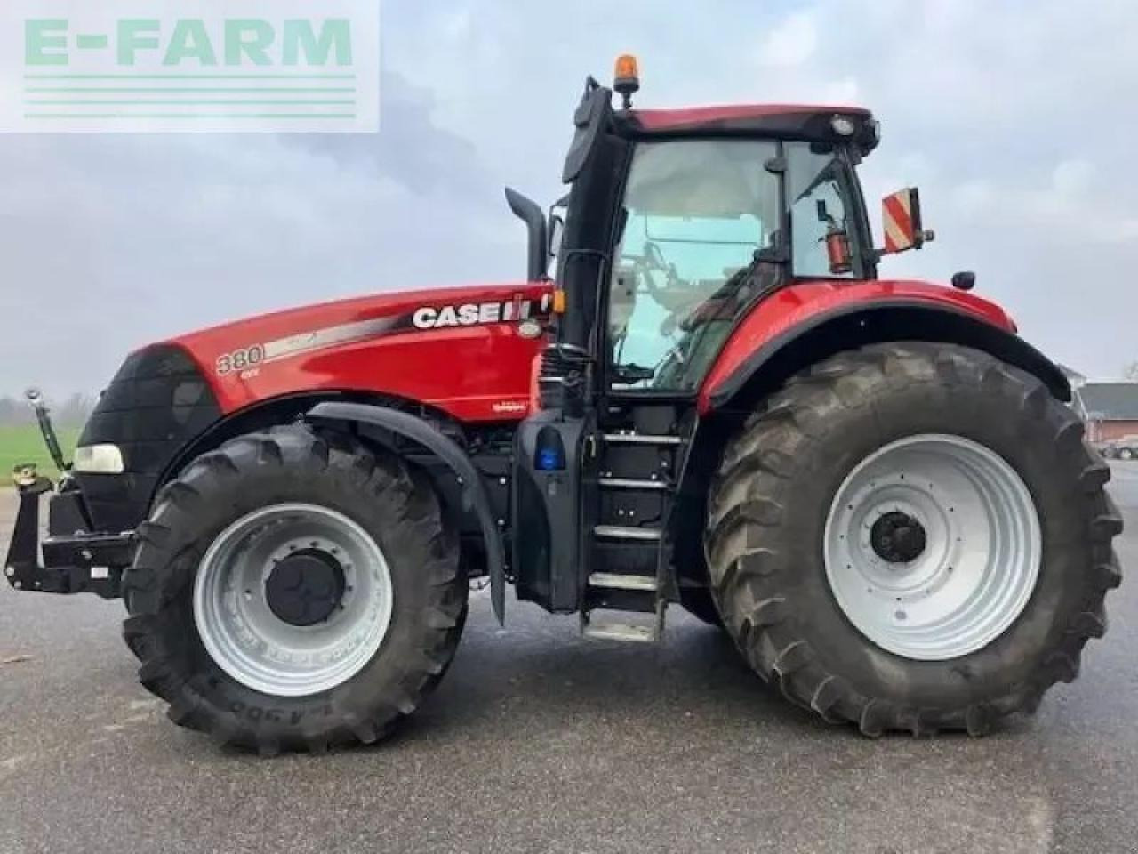 Case-IH magnum 380 cvx - Traktor: obrázok 4 Case-IH magnum 380 cvx - Traktor: obrázok 4