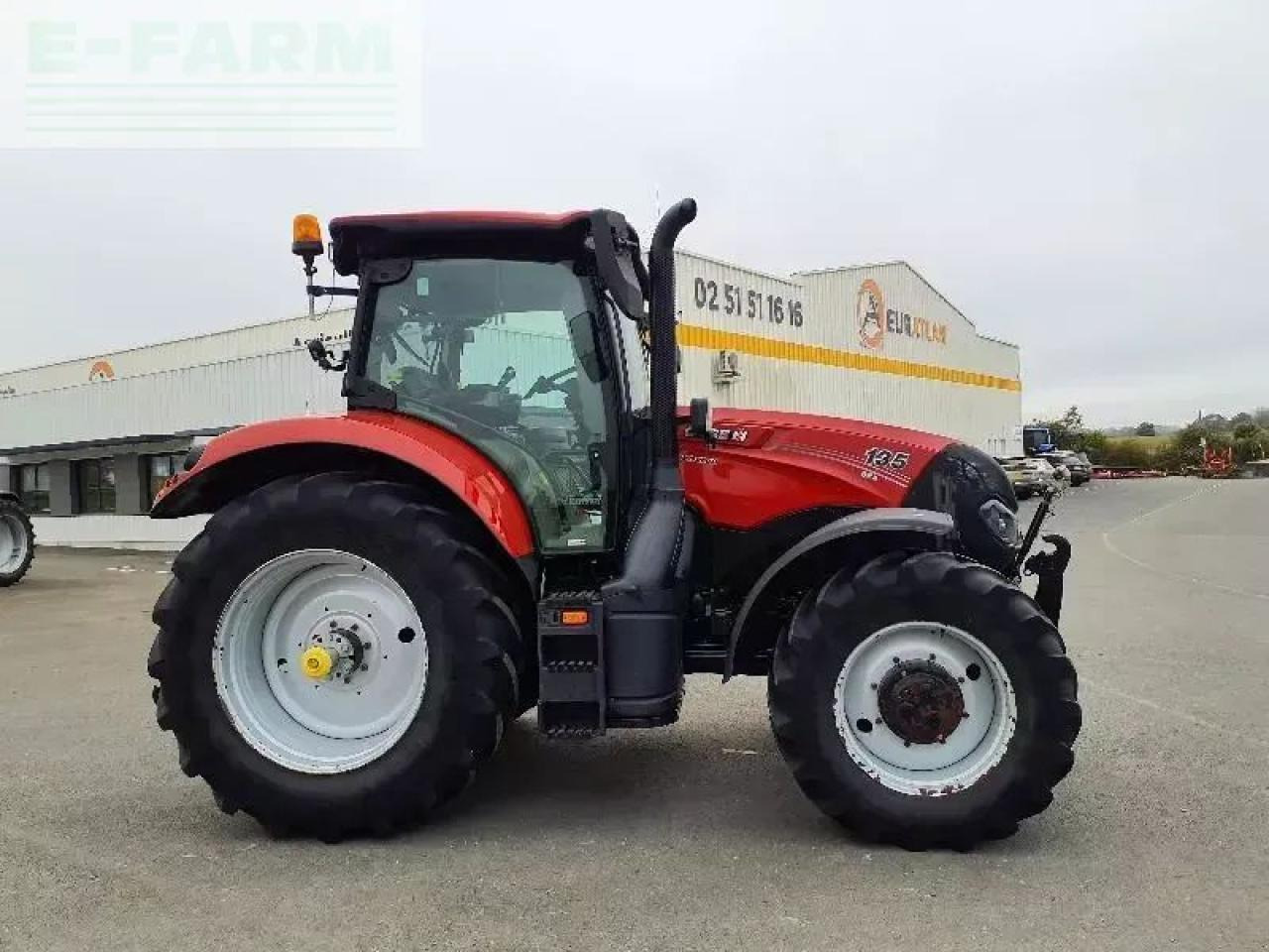 Case-IH maxxum135cvx CVX - Traktor: obrázok 1 Case-IH maxxum135cvx CVX - Traktor: obrázok 1