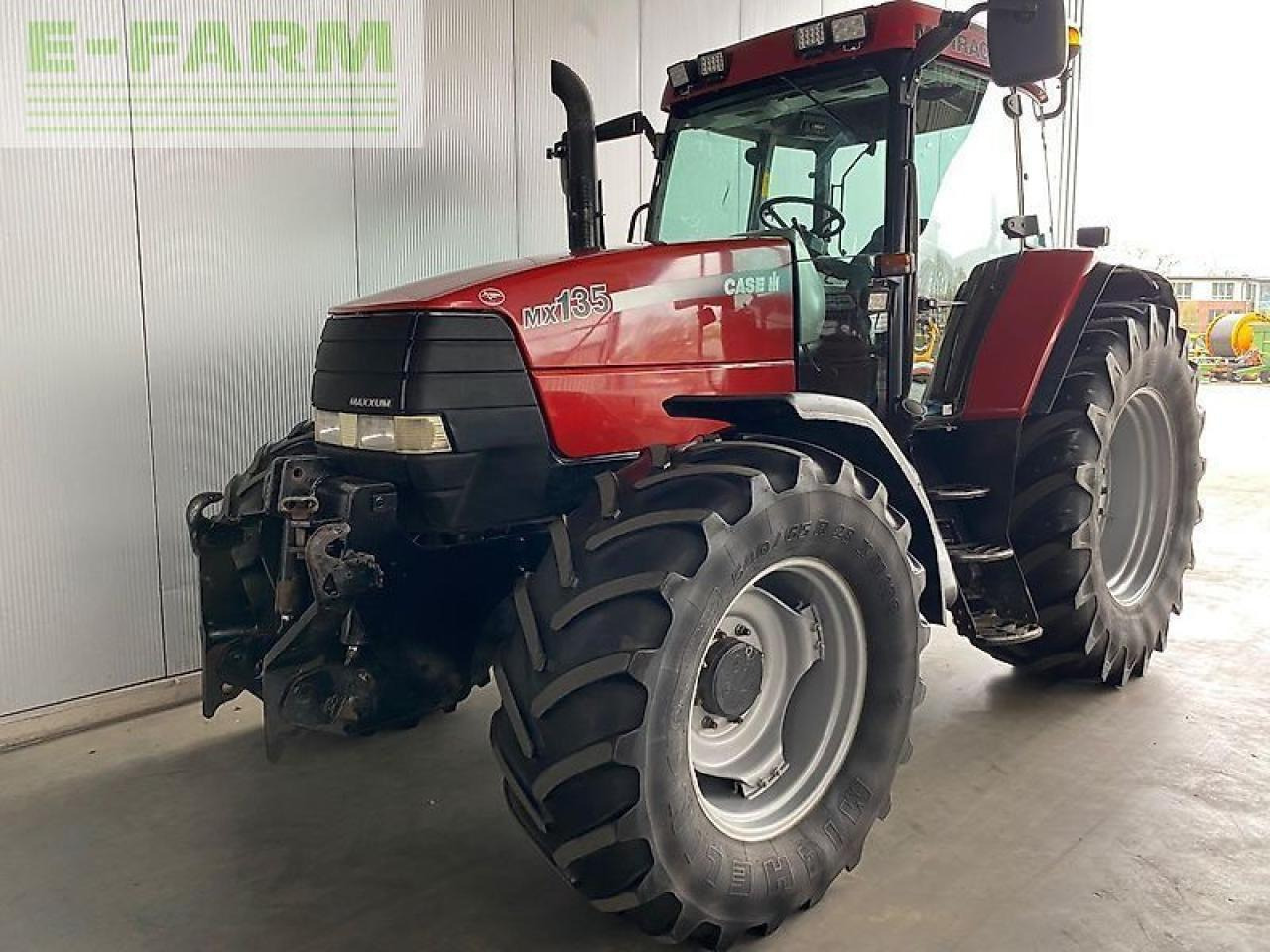 Case-IH mx 135 - Traktor: obrázok 2 Case-IH mx 135 - Traktor: obrázok 2