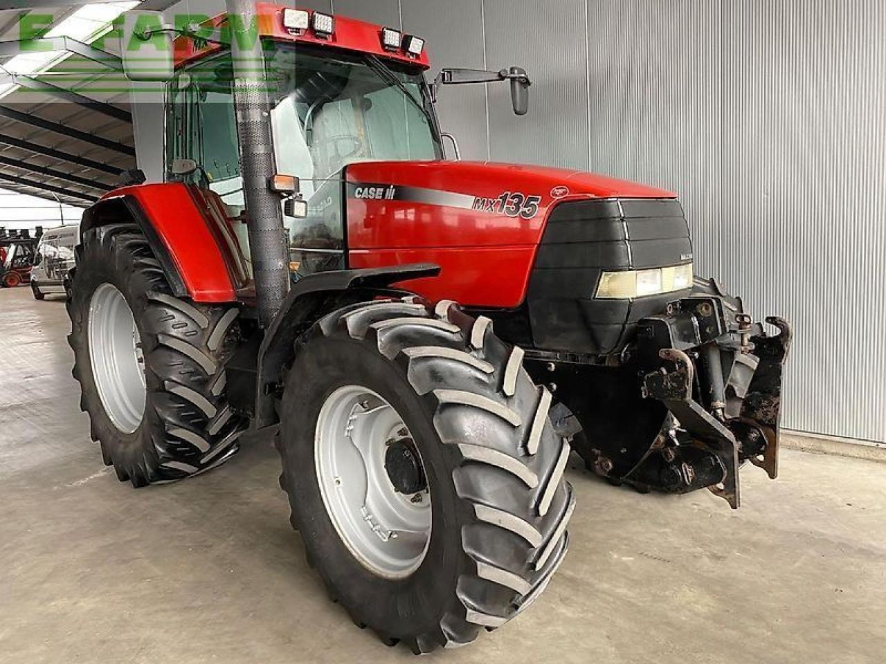 Case-IH mx 135 - Traktor: obrázok 5 Case-IH mx 135 - Traktor: obrázok 5
