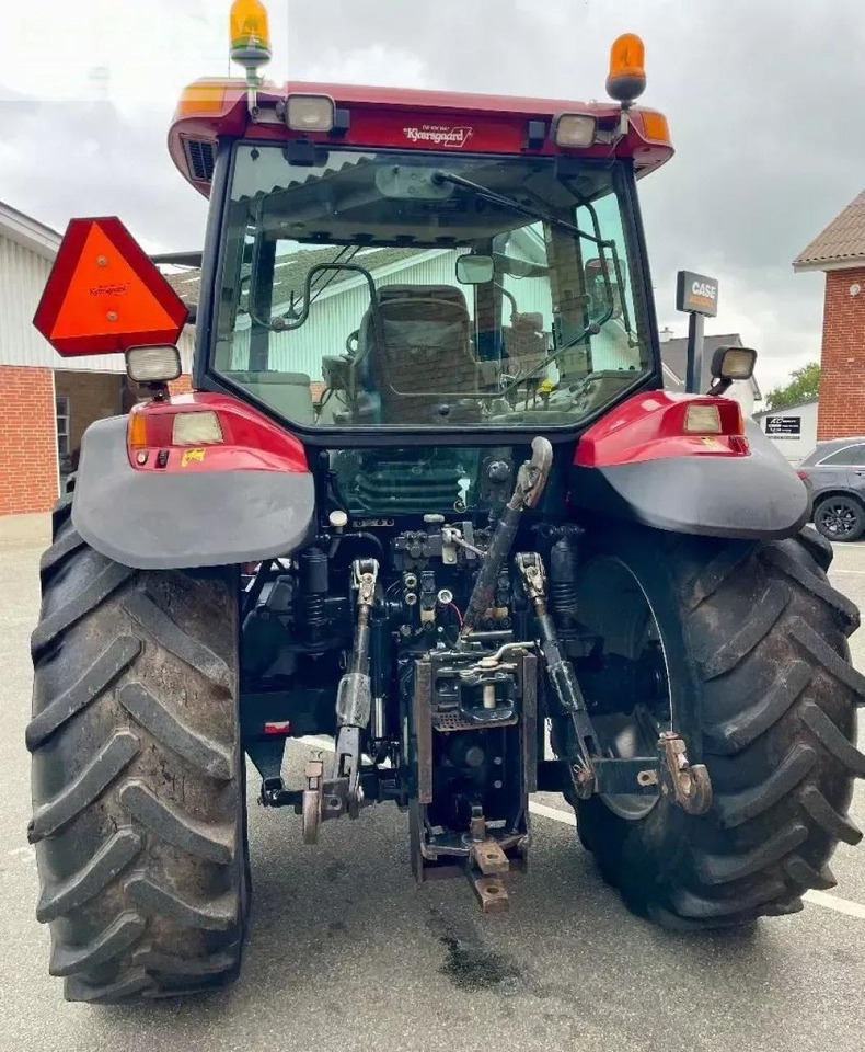 Case-IH mxm 155 pro - Traktor: obrázok 3 Case-IH mxm 155 pro - Traktor: obrázok 3