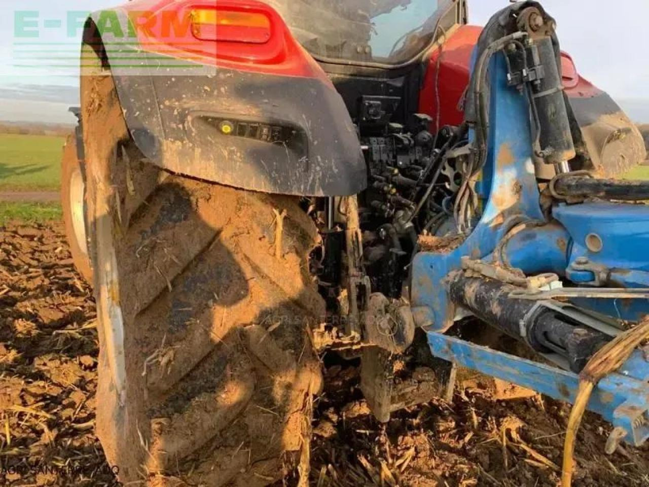 Case-IH optum 250 cvx CVX - Traktor: obrázok 4 Case-IH optum 250 cvx CVX - Traktor: obrázok 4