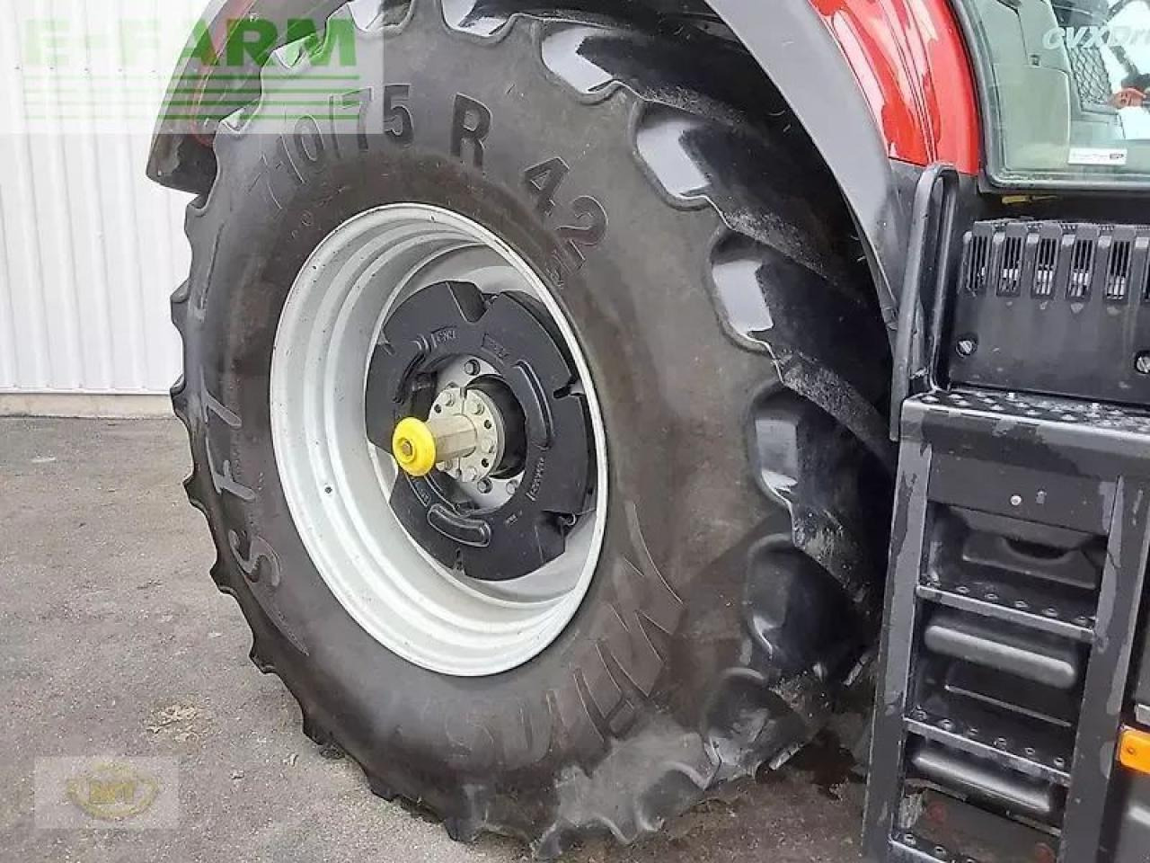 Case-IH optum 300 cvx CVX - Traktor: obrázok 4 Case-IH optum 300 cvx CVX - Traktor: obrázok 4