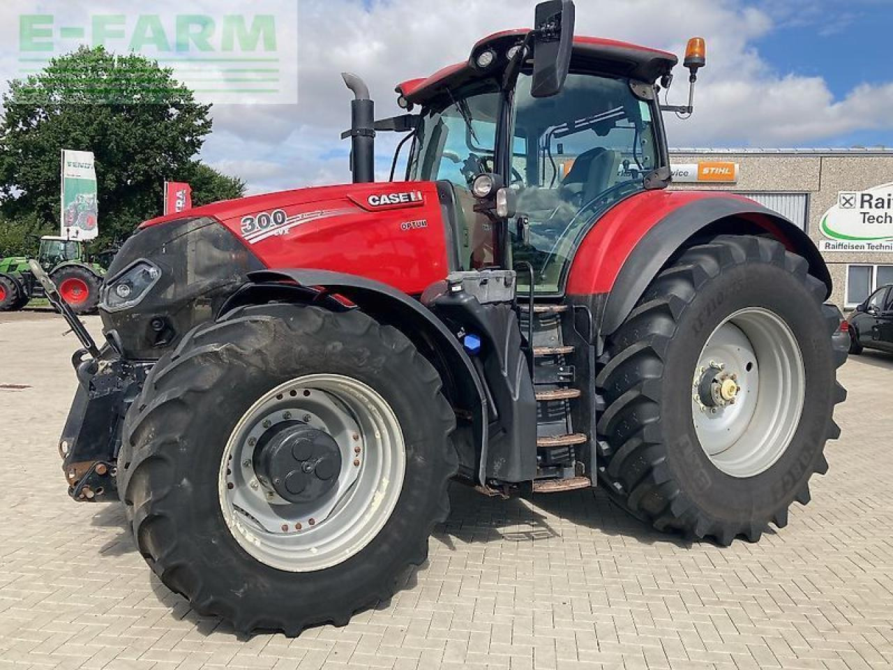 Case-IH optum 300 cvx CVX - Traktor: obrázok 1 Case-IH optum 300 cvx CVX - Traktor: obrázok 1