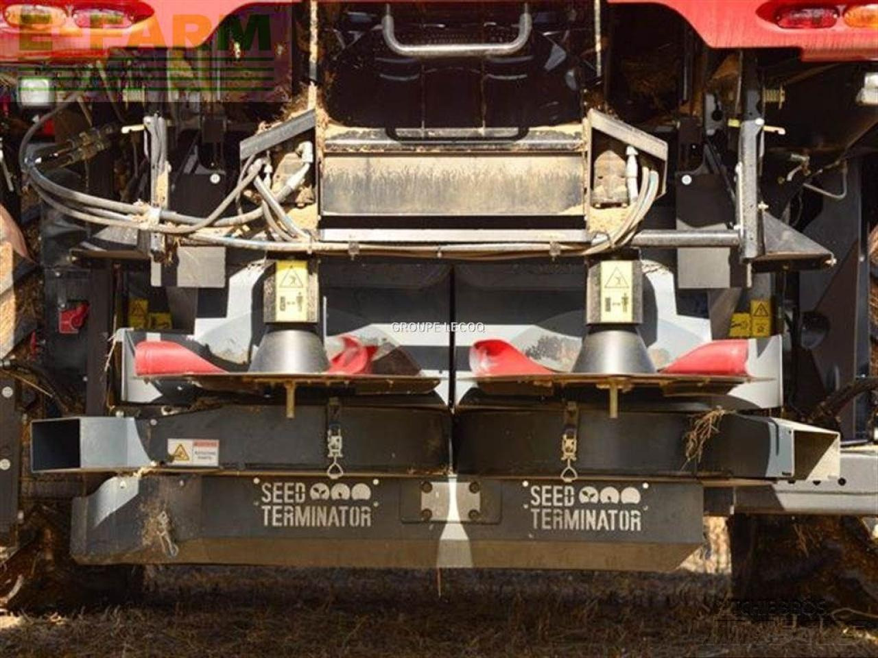 Case-IH seed terminator bouchard diffusion - Obilný kombajn: obrázok 1 Case-IH seed terminator bouchard diffusion - Obilný kombajn: obrázok 1