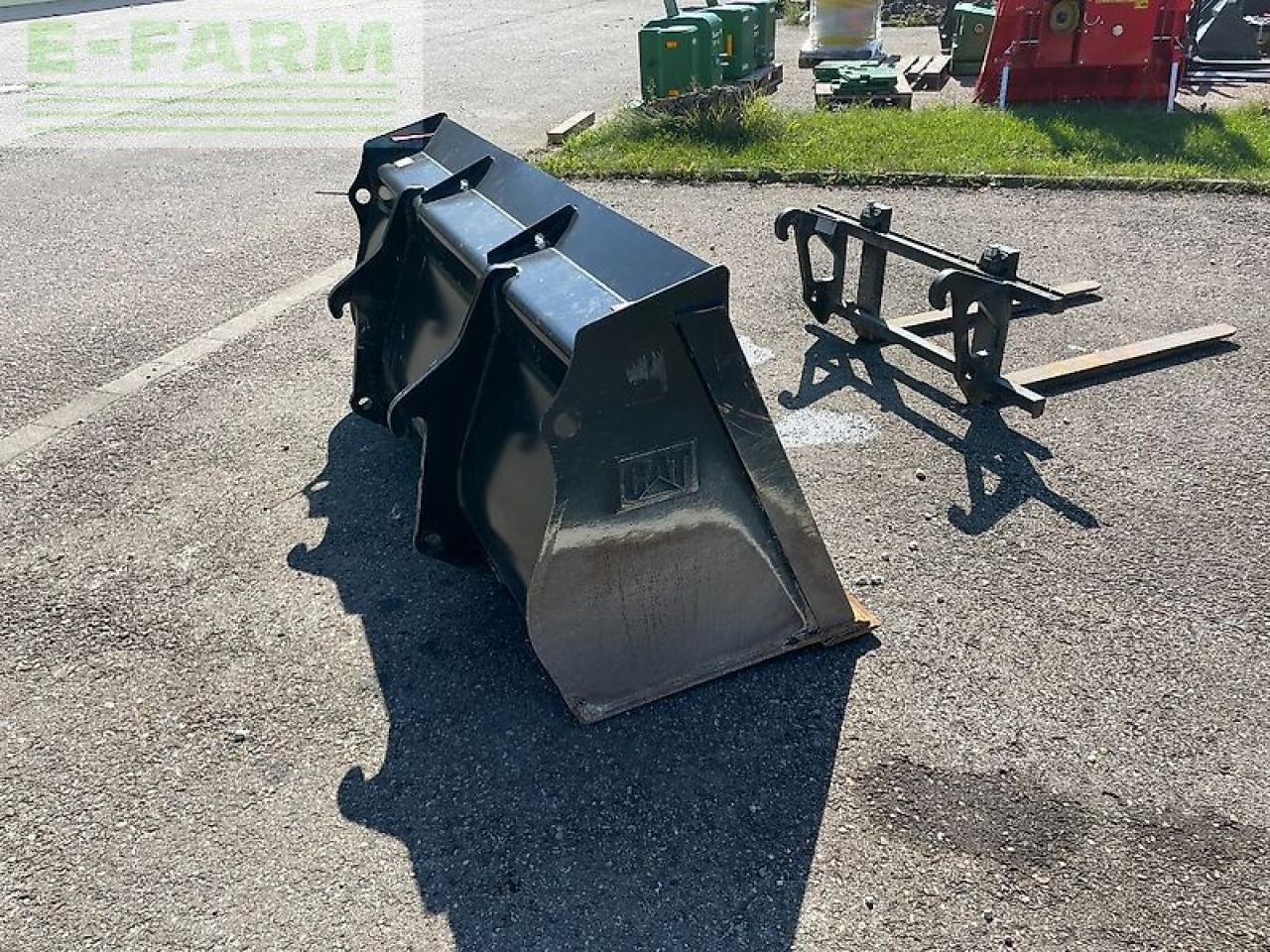 Mini rýpadlo Caterpillar 907m: obrázok 25 Mini rýpadlo Caterpillar 907m: obrázok 25