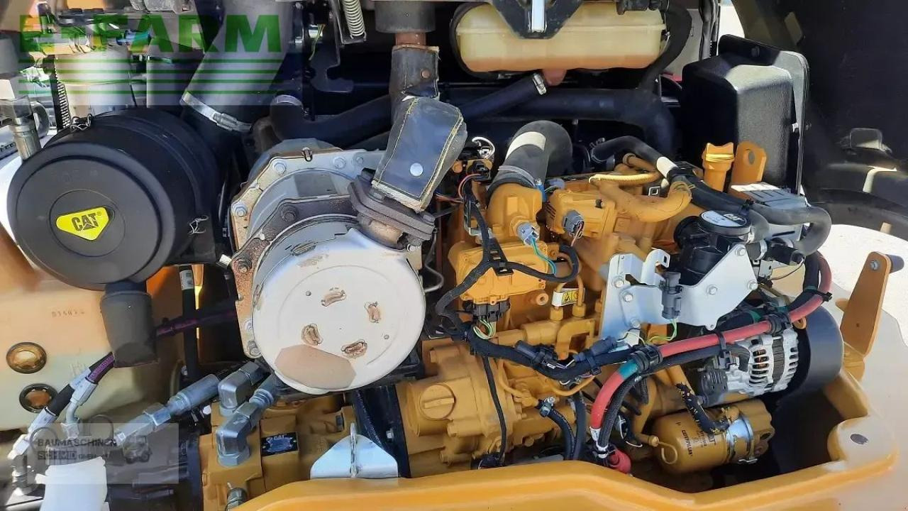 Caterpillar 908m 906 - Mini rýpadlo: obrázok 5 Caterpillar 908m 906 - Mini rýpadlo: obrázok 5