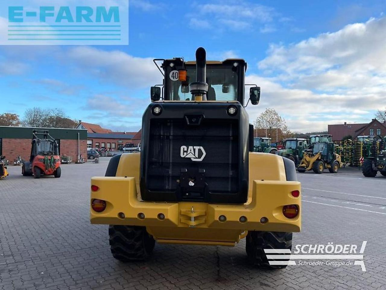 Caterpillar 938 hl - Mini rýpadlo: obrázok 3 Caterpillar 938 hl - Mini rýpadlo: obrázok 3