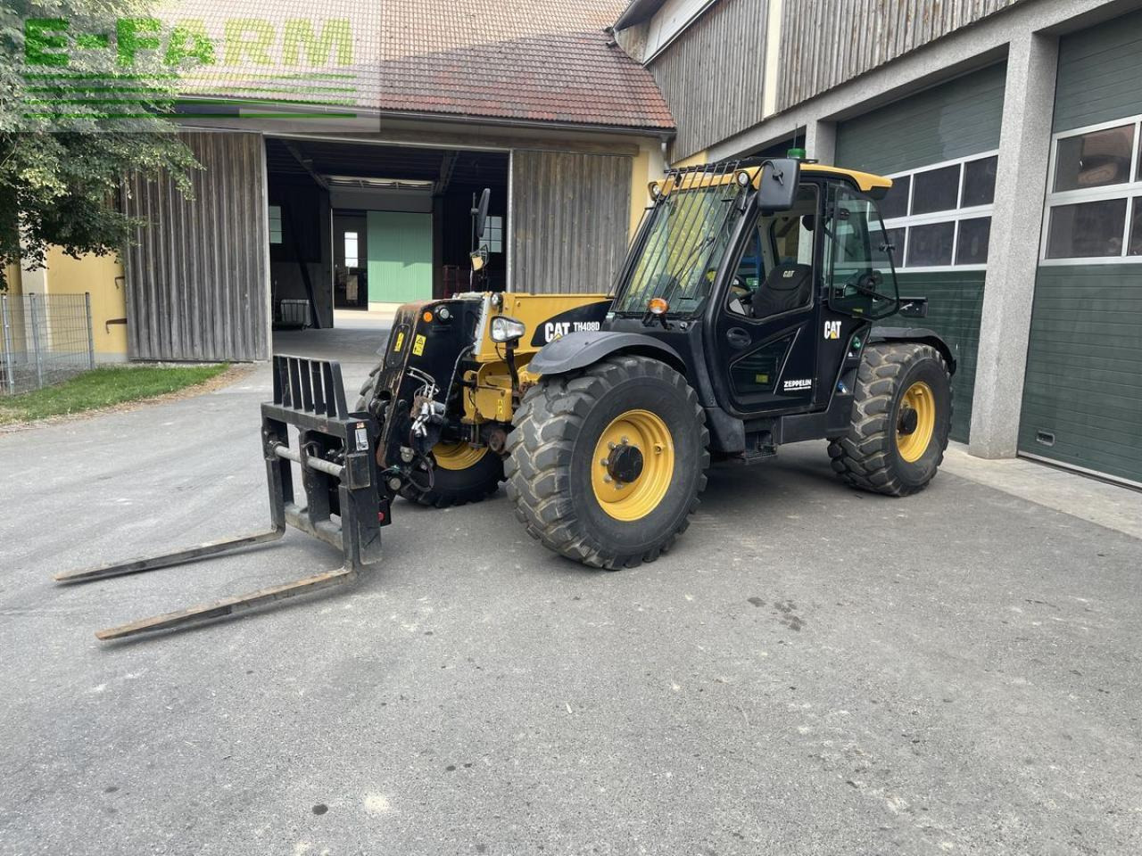 Caterpillar th408d - Teleskopický nakladač: obrázok 2 Caterpillar th408d - Teleskopický nakladač: obrázok 2