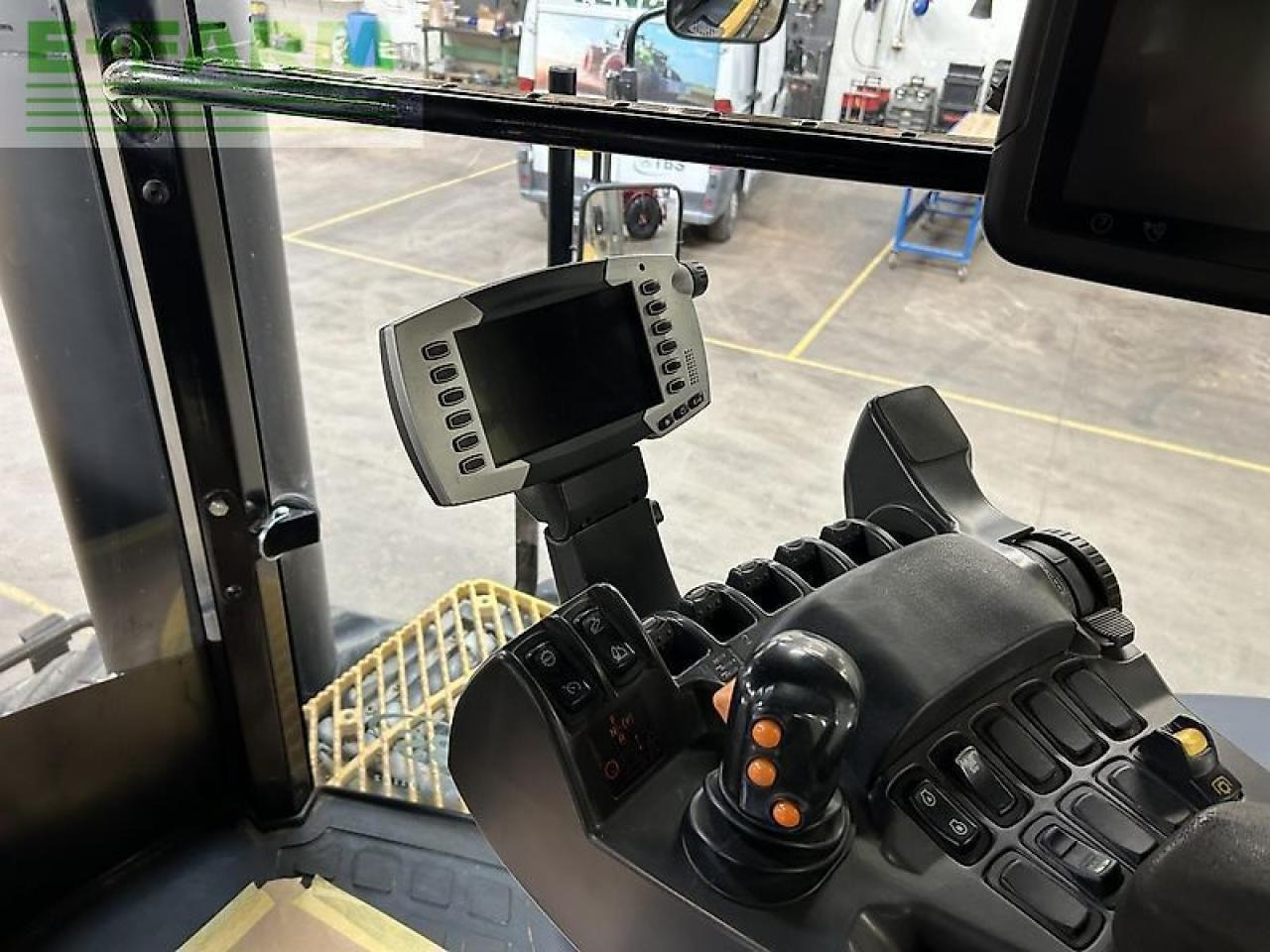 Challenger cat.875 e - Traktor: obrázok 3 Challenger cat.875 e - Traktor: obrázok 3