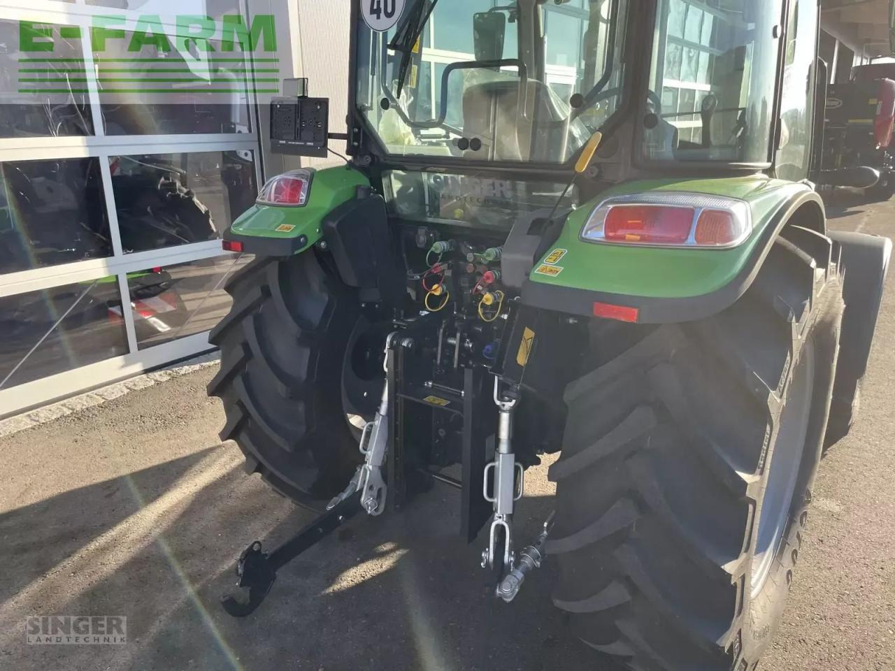 Deutz-Fahr 5080 d keyline + stoll frontlader Keyline - Traktor: obrázok 5 Deutz-Fahr 5080 d keyline + stoll frontlader Keyline - Traktor: obrázok 5