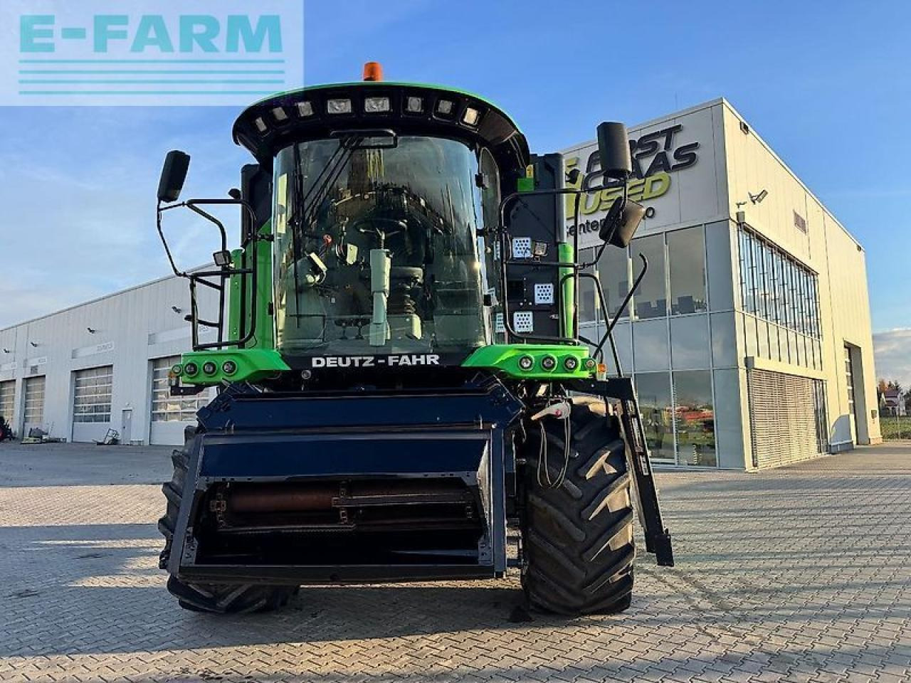 Deutz-Fahr 6095 - Obilný kombajn: obrázok 2 Deutz-Fahr 6095 - Obilný kombajn: obrázok 2