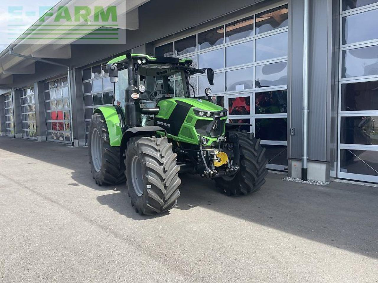 Deutz-Fahr 6125c powershift PowerShift - Traktor: obrázok 1 Deutz-Fahr 6125c powershift PowerShift - Traktor: obrázok 1