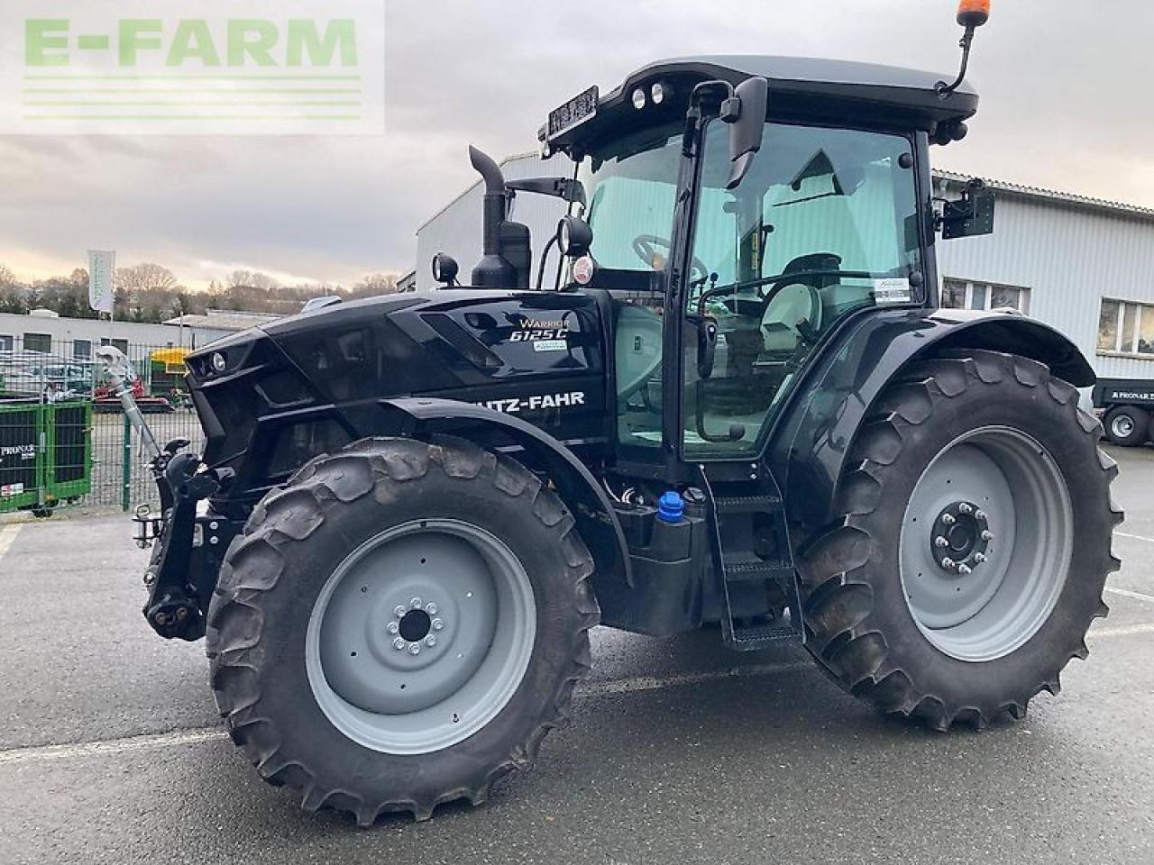 Deutz-Fahr 6125c powershift PowerShift - Traktor: obrázok 1 Deutz-Fahr 6125c powershift PowerShift - Traktor: obrázok 1