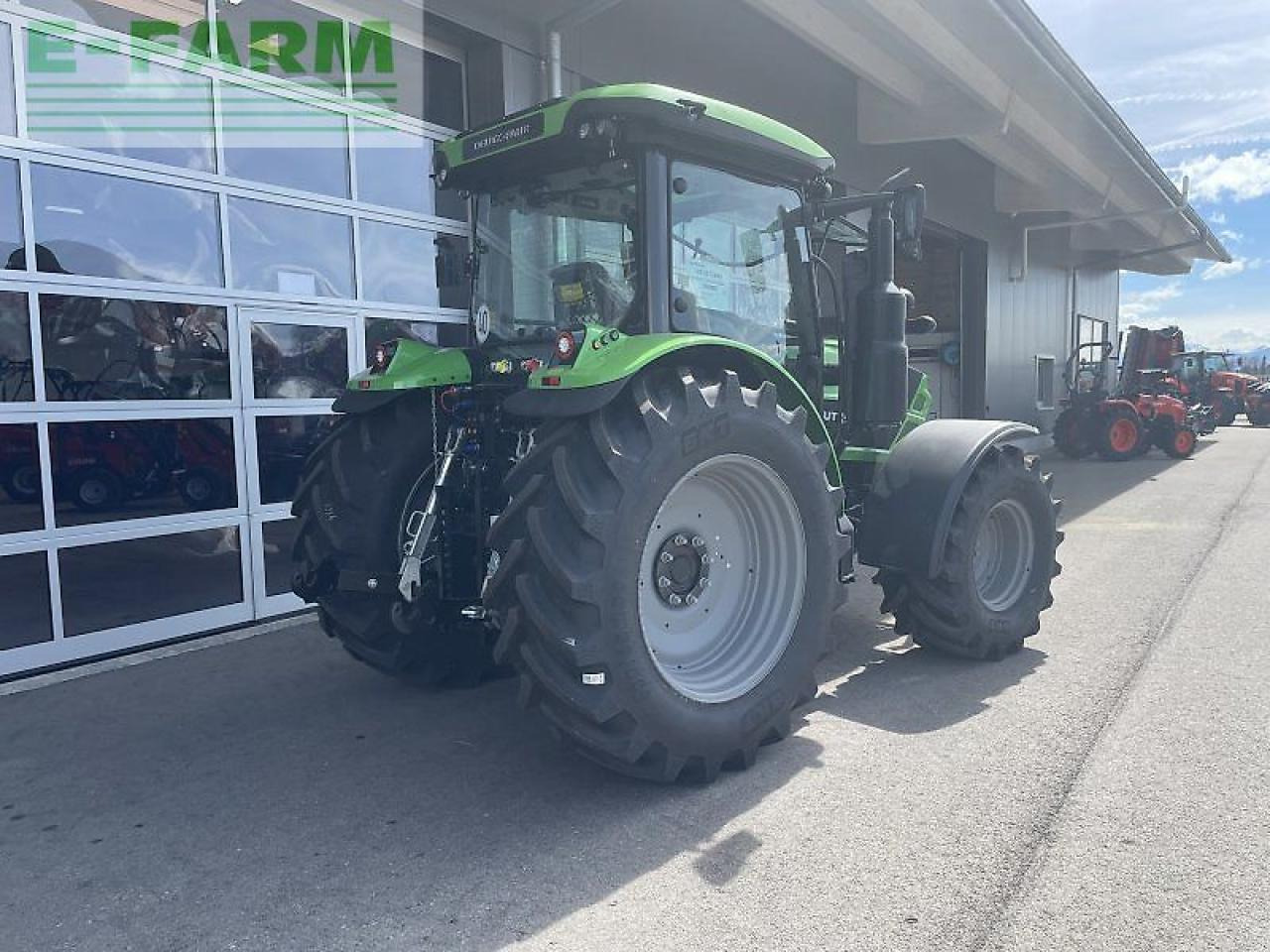 Deutz-Fahr 6125c powershift PowerShift - Traktor: obrázok 3 Deutz-Fahr 6125c powershift PowerShift - Traktor: obrázok 3